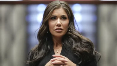 Kristi Noem Height: Everything You Need to Know About the Governor’s Stature Kristi Noem Height